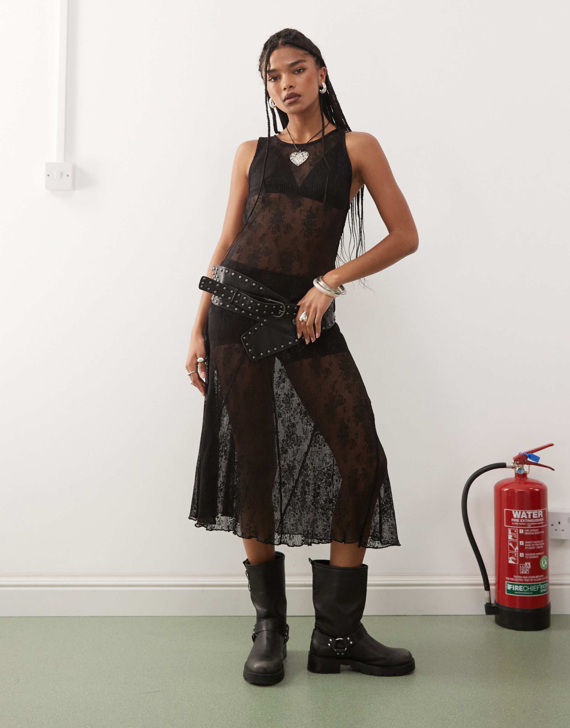 collusion short sleeve midi dress in black