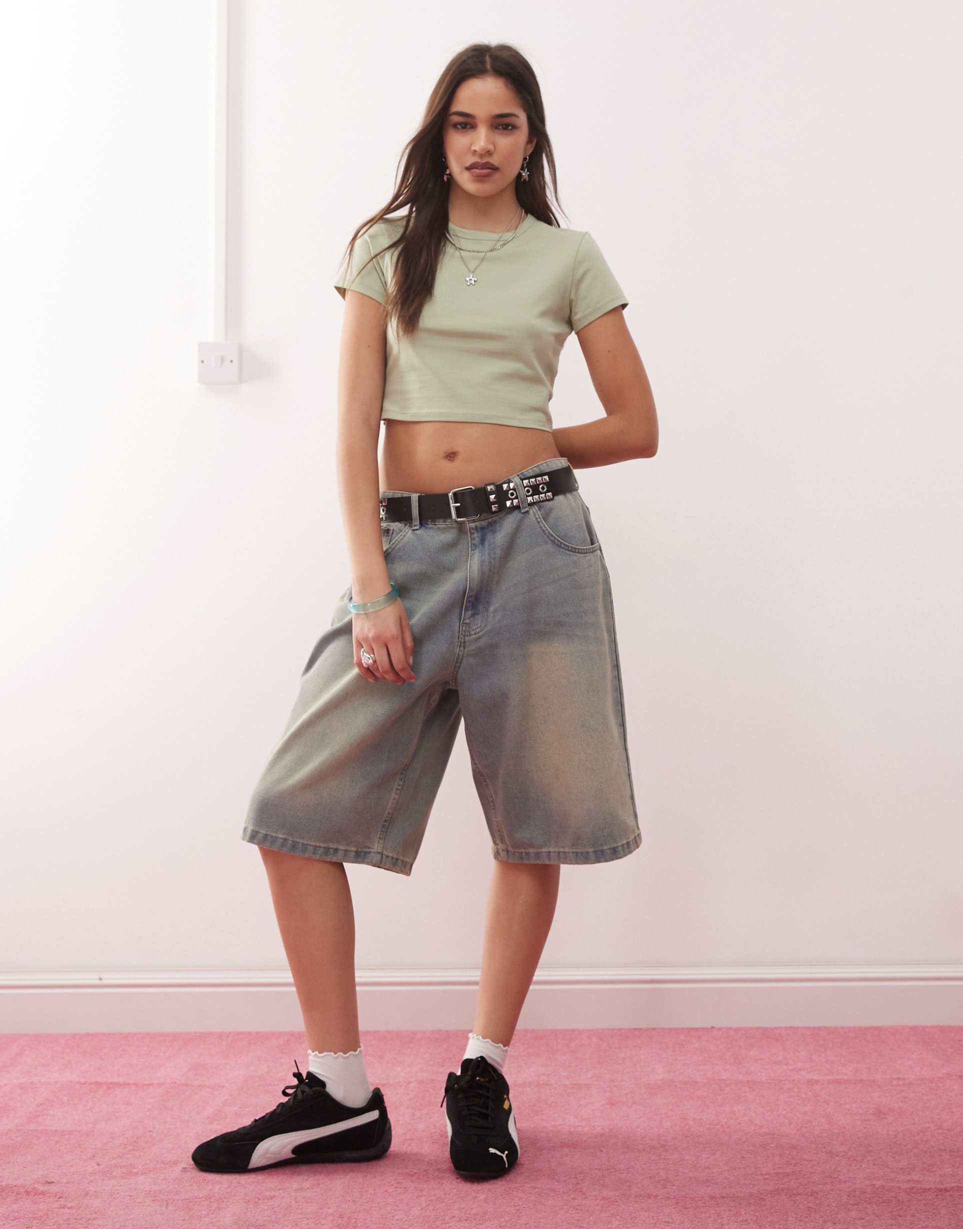 collusion short sleeve super crop t-shirt in green