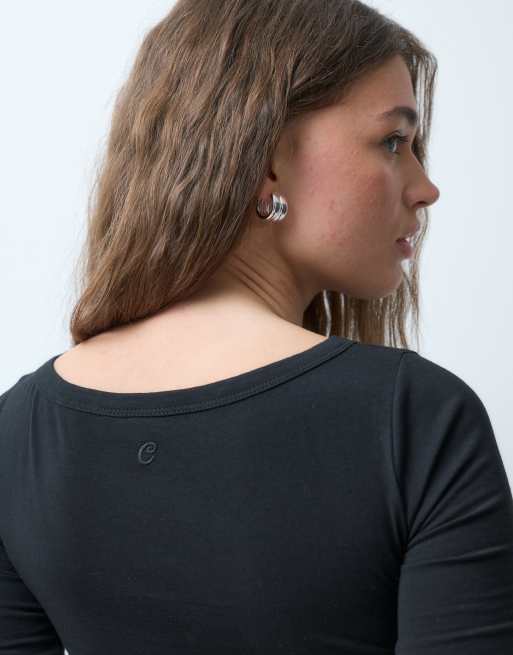 COLLUSION slash neck 3/4 sleeve T-shirt in black, 2 of 4