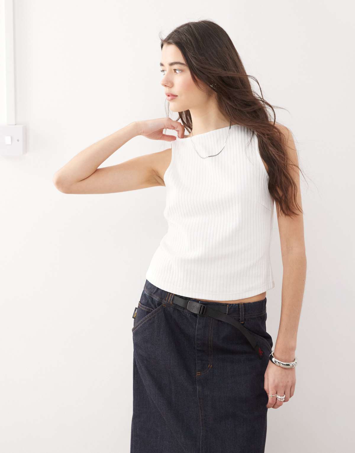 COLLUSION slash neck ribbed vest in white