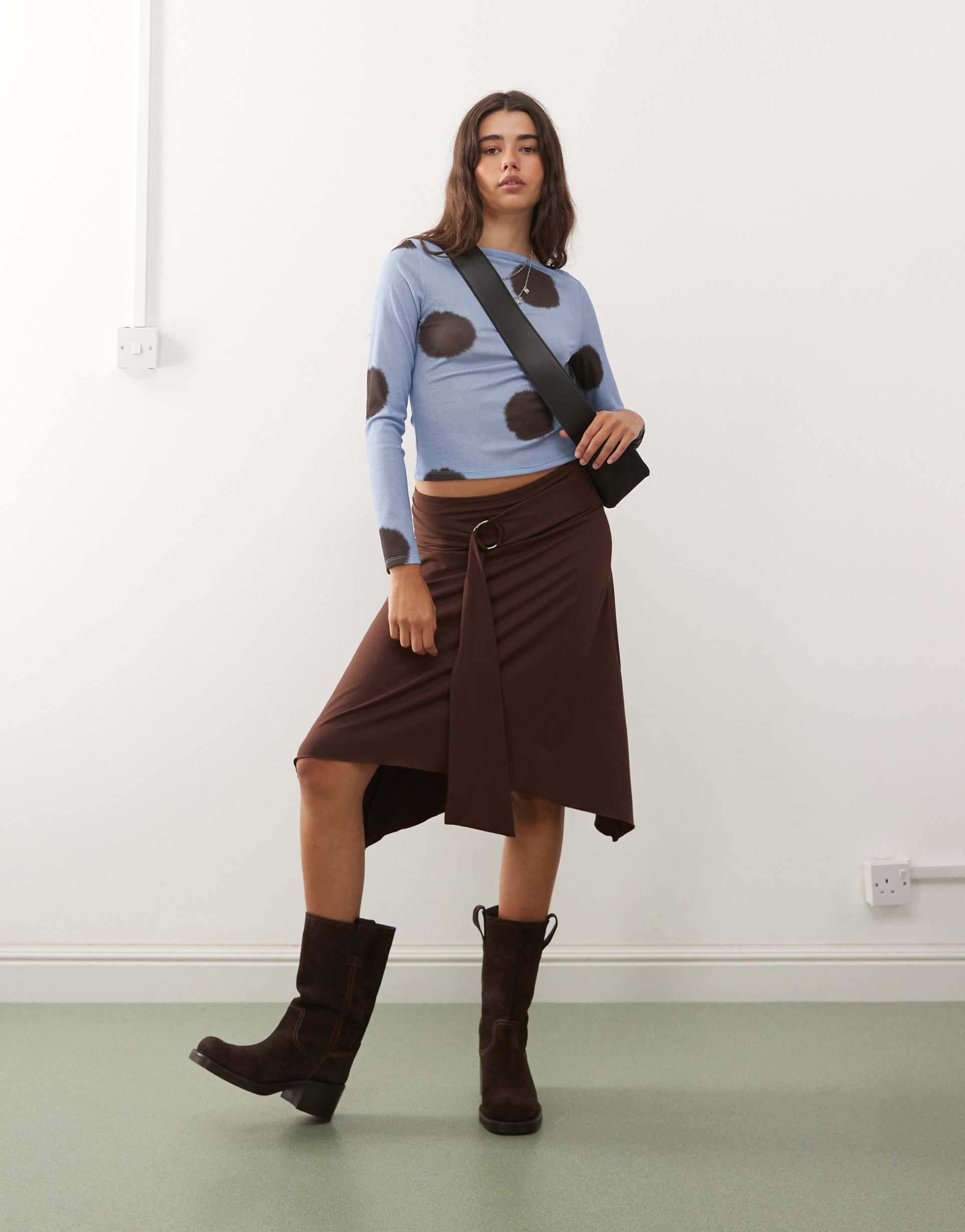 collusion slinky skirt with ring detail tie waist in cherry