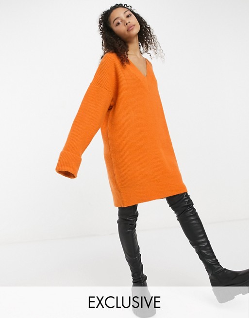 COLLUSION slouchy v neck jumper dress in orange