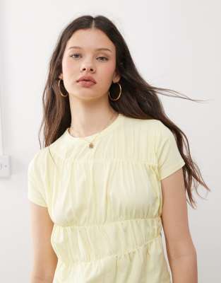 Collusion Soft Yellow Baby T-shirt With Asymmetric Ruched Stitching In Yellow