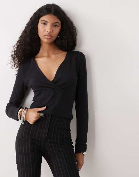 COLLUSION - Sort slå-om-top med V-hals og lange ærmer - view 1