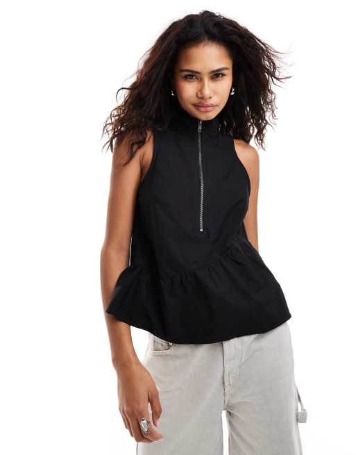 COLLUSION - Sort smock-top med motocross-design i bomuld