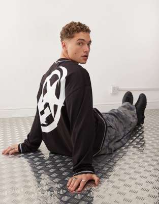 Collusion COLLUSION sports contrast stitch logo t-shirt in black