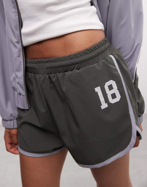 COLLUSION sports dolphin hem nylon runner short co-ord, 3 of 5