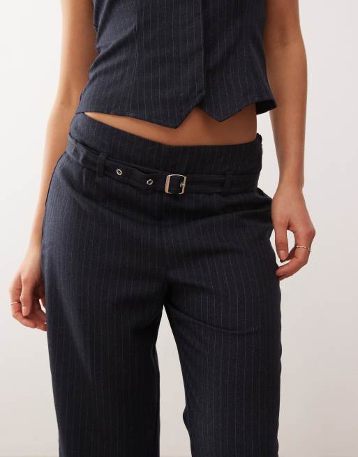 COLLUSION – Straight-Leg-Hose in Marineblau mit Nadelstreifen, 3 von 5