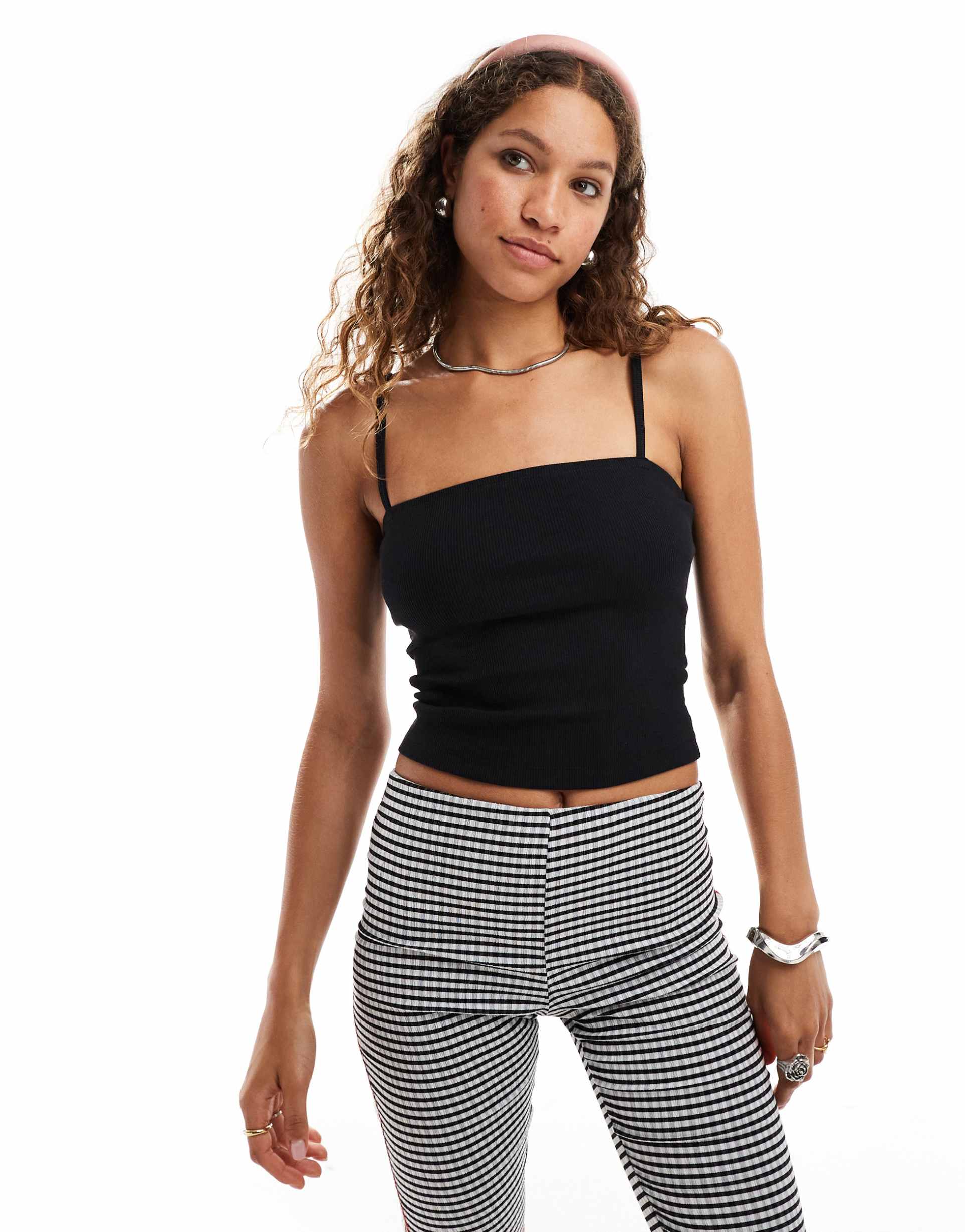 collusion straight neck longline ribbed cami in black