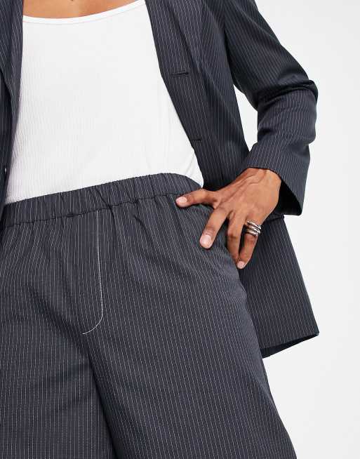 COLLUSION straight pinstripe trousers in navy co-ord , 3 of 4