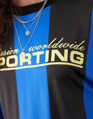 Collusion Striped Sports Soccer T-shirt-blue In Blue