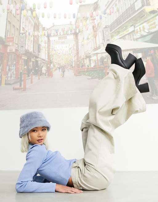 COLLUSION super flare pants in beige, 4 of 4