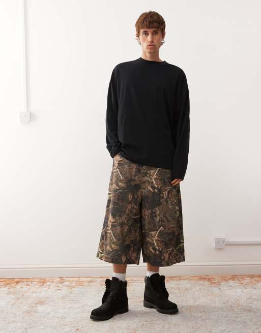 COLLUSION – Svart t-shirt i skaterstil och oversize med långa ärmar, 2 av 5