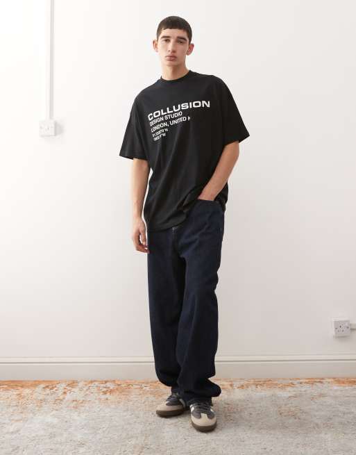 COLLUSION – Svart t-shirt med tryck och ficka, 2 av 5