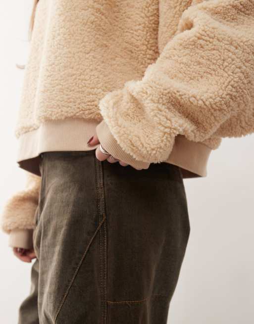 COLLUSION Sweat décontracté en imitation peau de mouton Écru