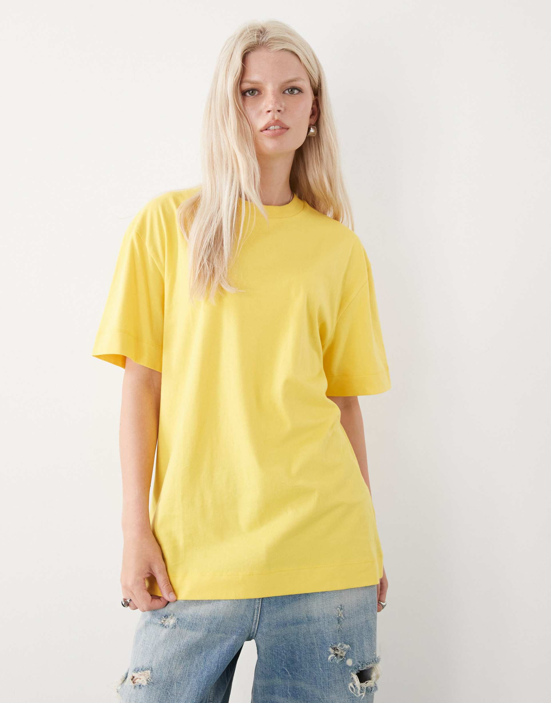collusion t-shirt in yellow