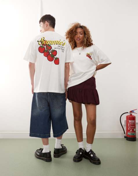 COLLUSION - T-shirt met grafische tomatenprint in wit - view 1