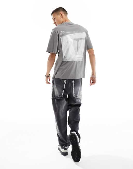 COLLUSION - T-shirt met print op de achterkant in antraciet 