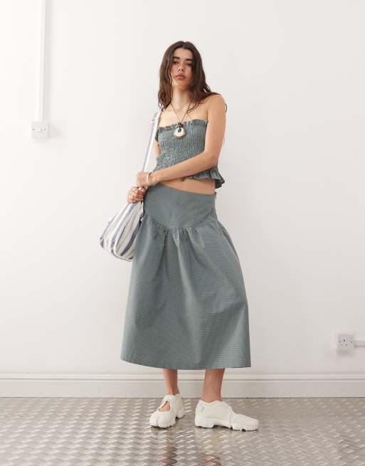 COLLUSION tailored drop waist midi skirt in green