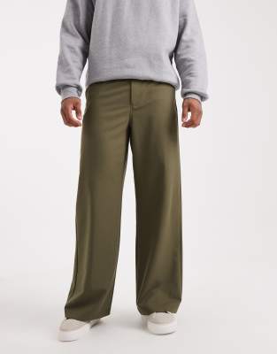 Collusion Tailored Relaxed Trousers In Green