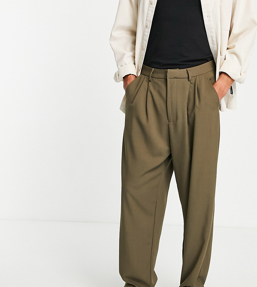 COLLUSION tapered pants in khaki-Pink