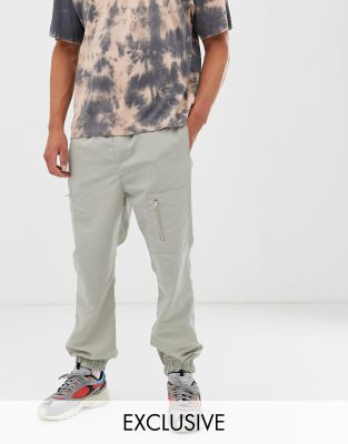 cargo pants with stretch waistband