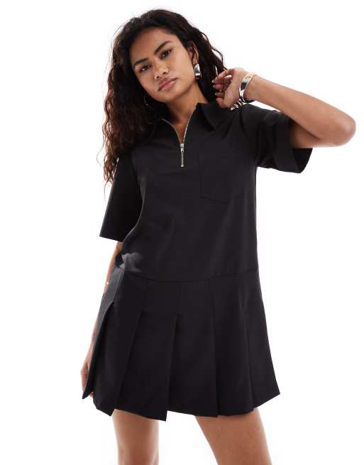 COLLUSION – Tenniskleid in Schwarz mit Reißverschluss