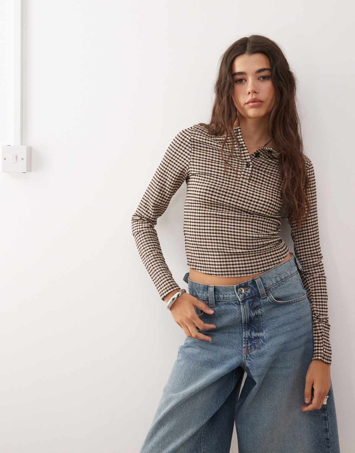 COLLUSION textured henley top in brown check