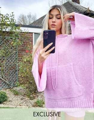 Thumbnail 1 of 4