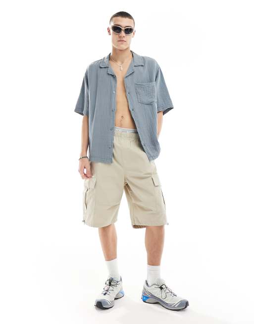 COLLUSION textured oversized revere short sleeve shirt with raw seam detail in slate blue, 4 of 4