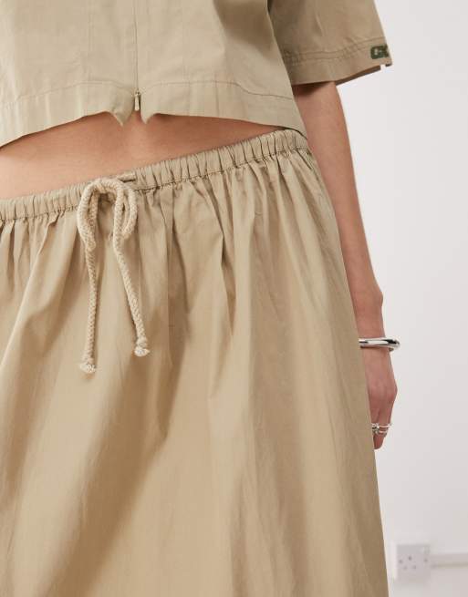 COLLUSION tie low rise maxi skirt in stone, 4 of 5