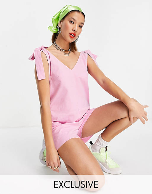 COLLUSION tie shoulder texture playsuit in pink