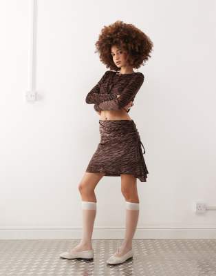 Collusion COLLUSION tie side awkward length skirt in brown devore co-ord