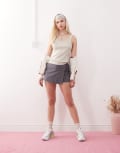 [Collusion] COLLUSION tie wrap mini skort in grey XS Light grey