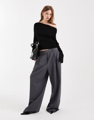 COLLUSION - Top côtelé à manches longues et encolure bateau - Noir