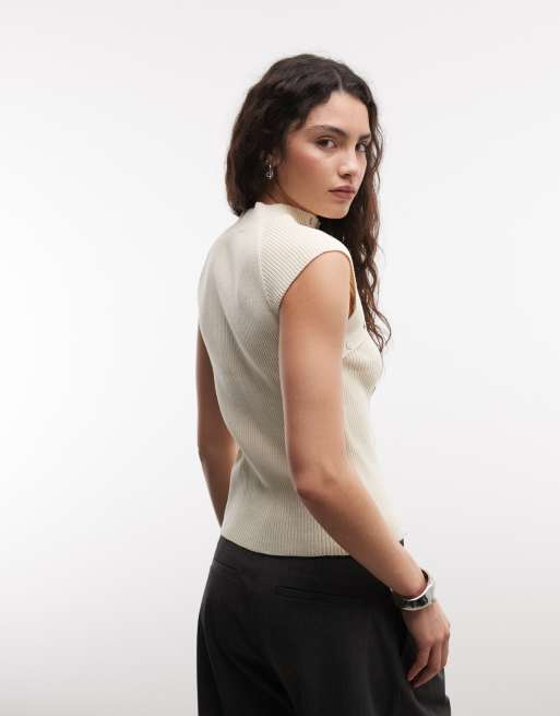 COLLUSION top en maille à col montant avec détail de boutons asymétrique en stone, 4 de 4