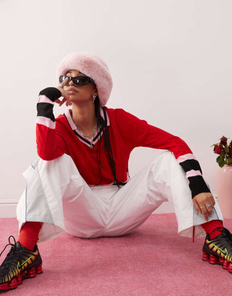 COLLUSION - Top in maglia rosso con scollo a V - view 1