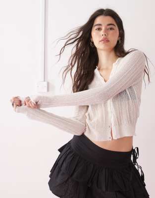 COLLUSION - Transparente Strickjacke in Cremeweiß-Rosa