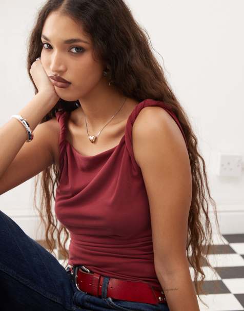 COLLUSION twist square neck top in pomegranate - view 1