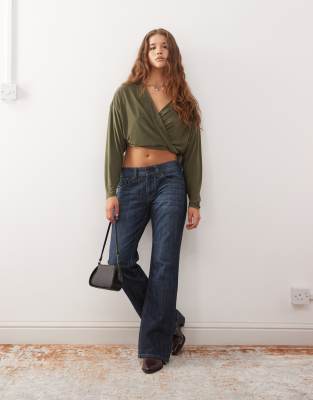 Collusion COLLUSION twist wrap top with volume sleeve in khaki-Green