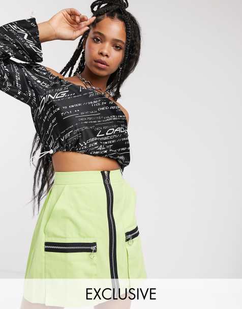 COLLUSION – Typo – Schulterfreies Oberteil mit Knebelknopf