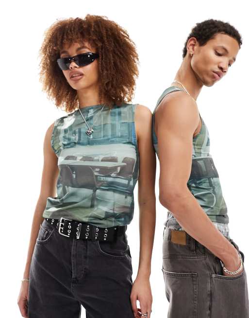 COLLUSION Unisex all over printed shrunken singlet