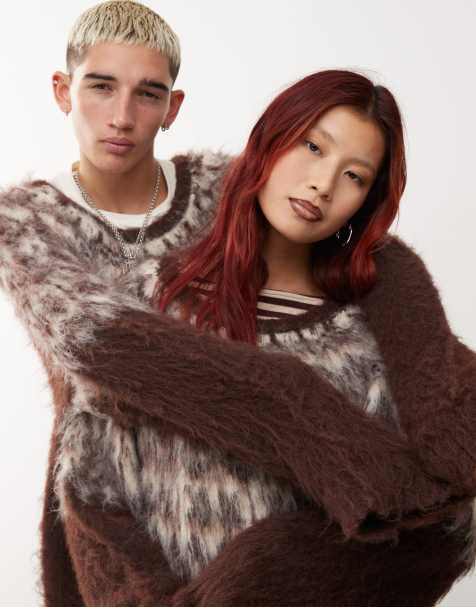 COLLUSION Unisex – Angerauter Oversize-Pullover in Braun mit Norwegermuster - view 1