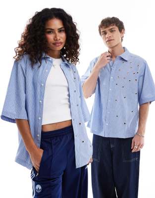 Collusion COLLUSION Unisex boxy shirt with eyelet detail in stripe-Blue