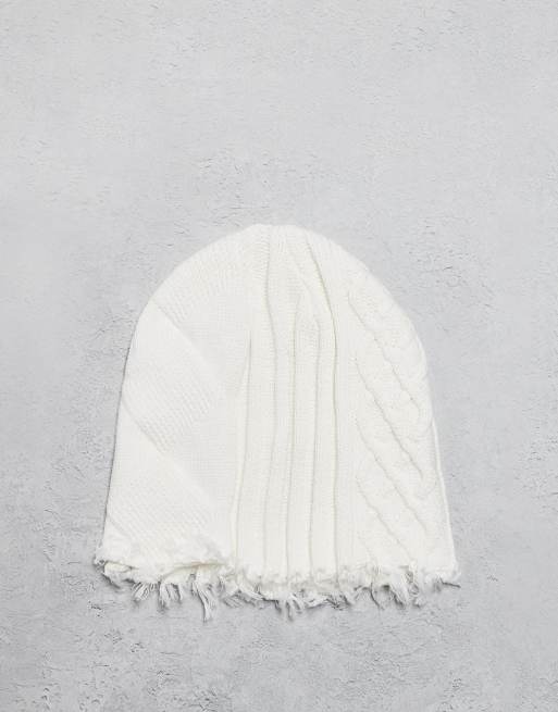 COLLUSION Unisex cable knit raw hem beanie in white, 3 of 3