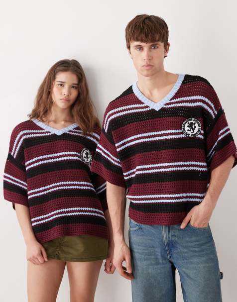 COLLUSION Unisex – Czerwony, dzianinowy T-shirt piłkarski - view 1