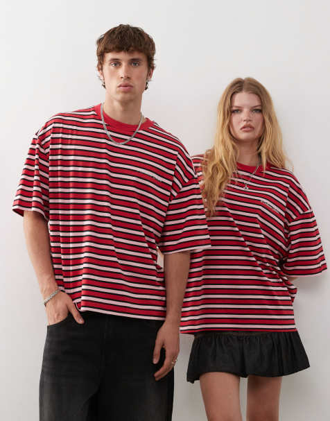 COLLUSION Unisex – Czerwony T-shirt o kroju skater w paski z nadrukiem - view 1