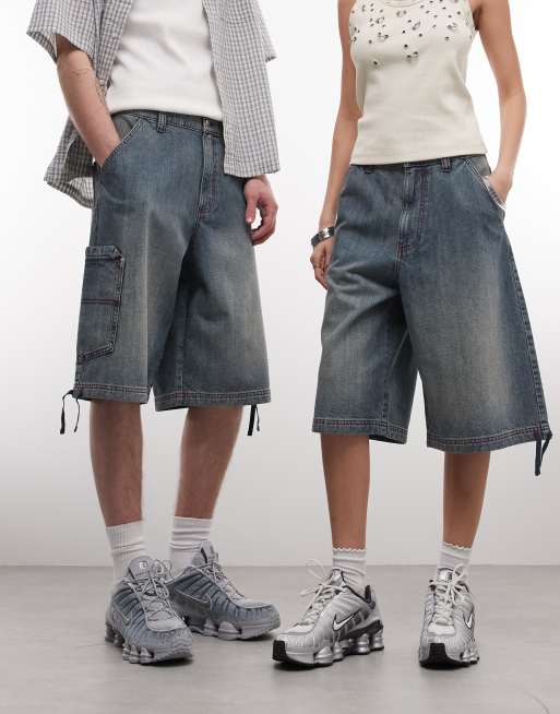 COLLUSION Unisex denim cargo short in light wash, 2 of 4
