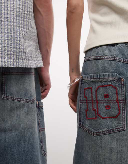 COLLUSION Unisex denim cargo short in light wash, 3 of 4