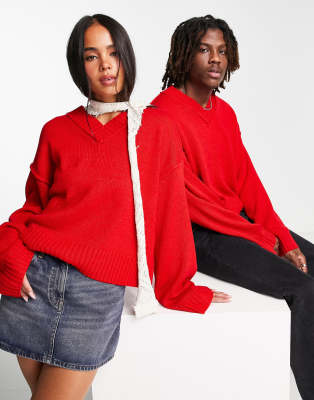 COLLUSION Unisex exposed seam v-neck jumper in bright red